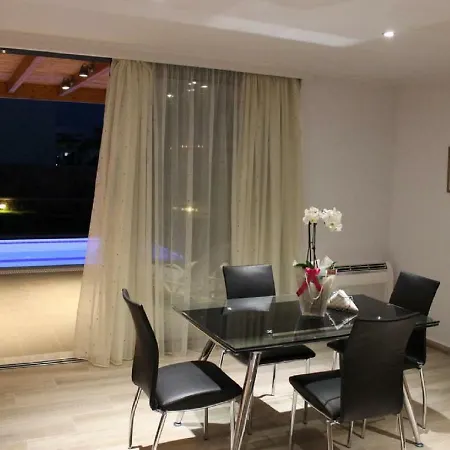 Holiday Estrella Дом отдыха Киотари